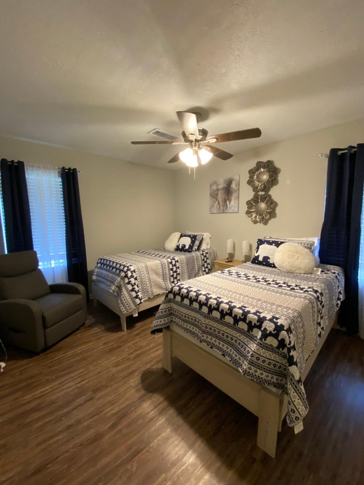 ヒューストン Charming 3Bdrm Retreat Near Hcuヴィラ エクステリア 写真